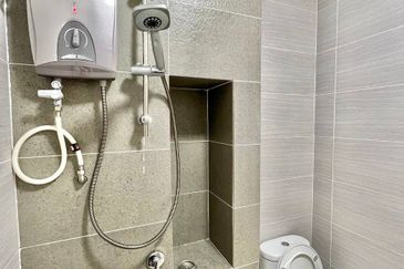 Monet Springtime @ Sunsuria City