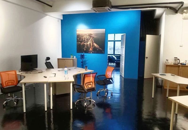 Kenwingston Square Garden