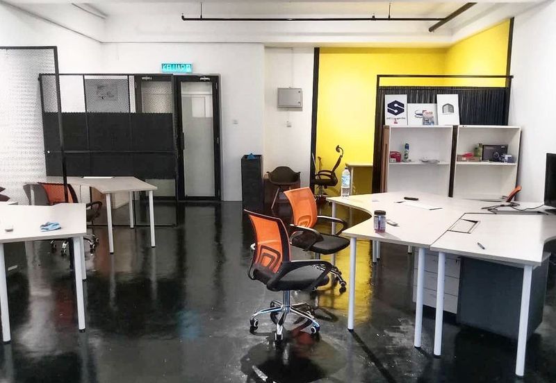 Kenwingston Square Garden