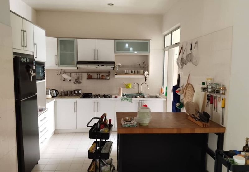 Meranti Terrace Condo kota kemuning 