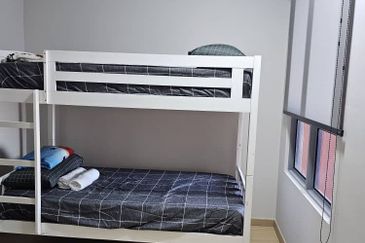 Adria Residence @ Gravit8