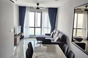 Adria Residence @ Gravit8