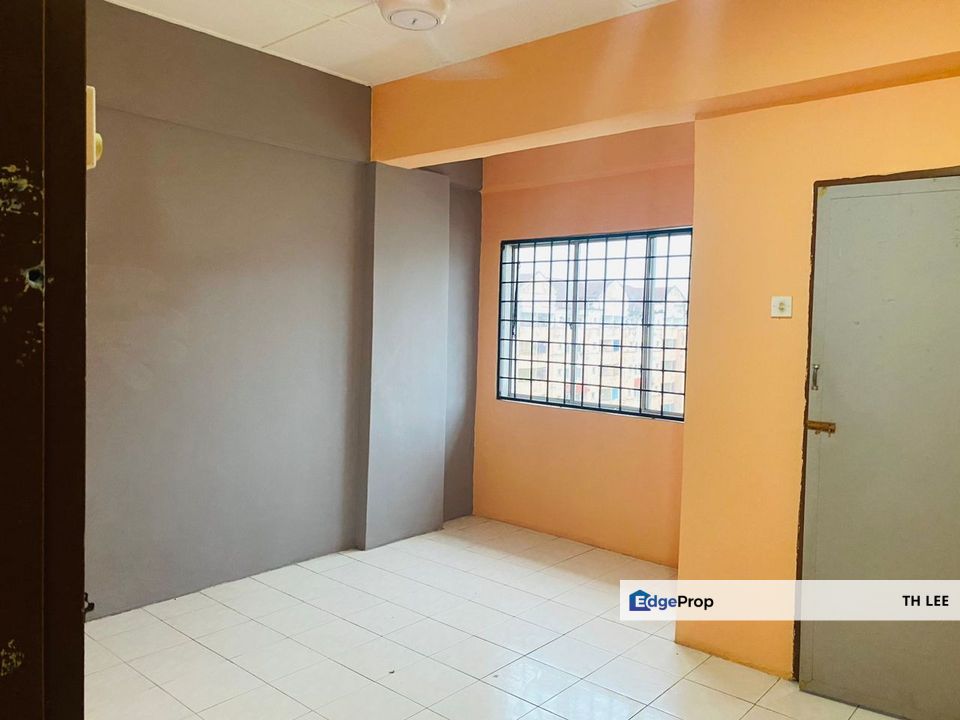 Perdana villa Apartments klang Below Market price , Selangor, Klang