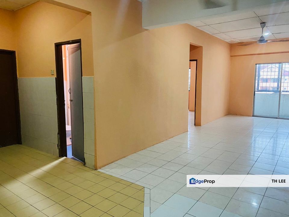 Perdana villa Apartments klang Below Market price , Selangor, Klang