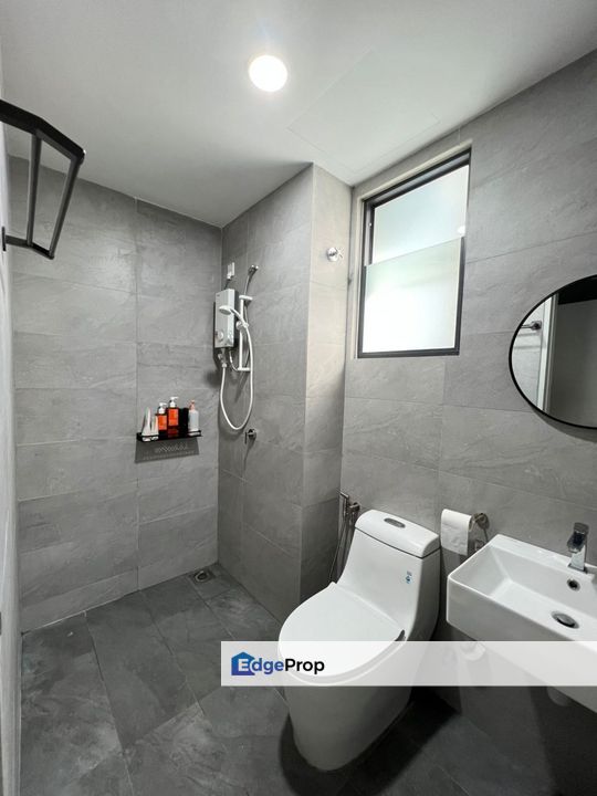 Sunsuria Forum Setia Alam corner unit , Selangor, Shah Alam