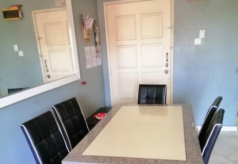 Apartment Lili Bukit Subang