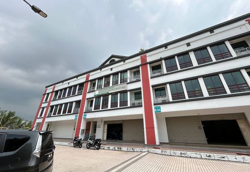 Excella Business Park, Ampang with ample parking and privacy