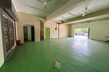 Excella Business Park, Ampang with ample parking and privacy