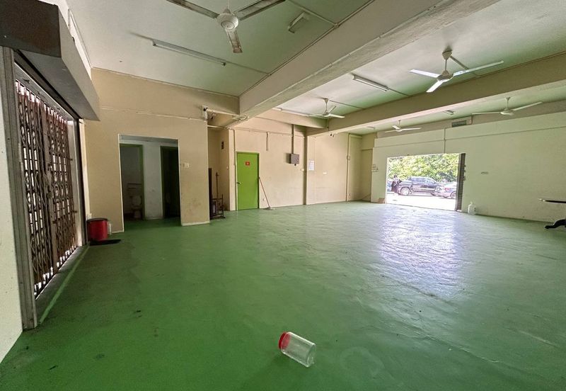 Excella Business Park, Ampang with ample parking and privacy