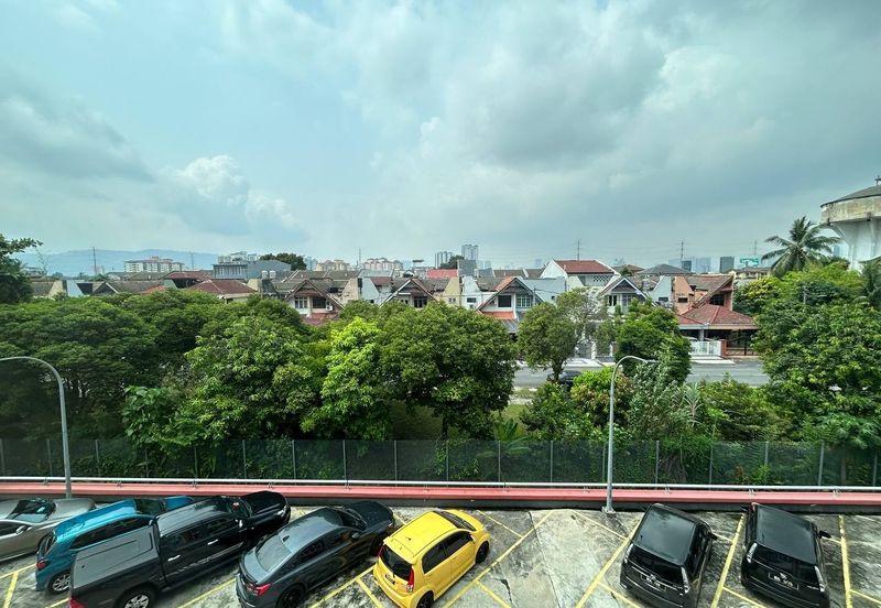 Excella Business Park, Ampang with ample parking and privacy