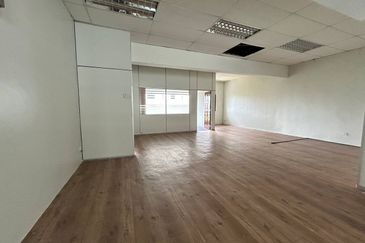 Excella Business Park, Ampang with ample parking and privacy