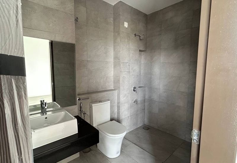 Nadira 3 @ Bukit Raja