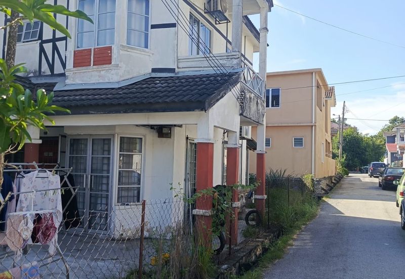 RUMAH TERES 2 TINGKAT ENDLOT, BANDAR PUNCAK ALAM