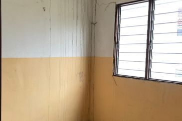 RUMAH TERES 2 TINGKAT ENDLOT UNTUK DIJUAL – BANDAR PUNCAK ALAM