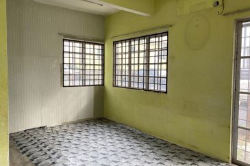 RUMAH TERES 2 TINGKAT ENDLOT UNTUK DIJUAL – BANDAR PUNCAK ALAM