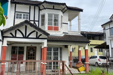 RUMAH TERES 2 TINGKAT ENDLOT UNTUK DIJUAL – BANDAR PUNCAK ALAM