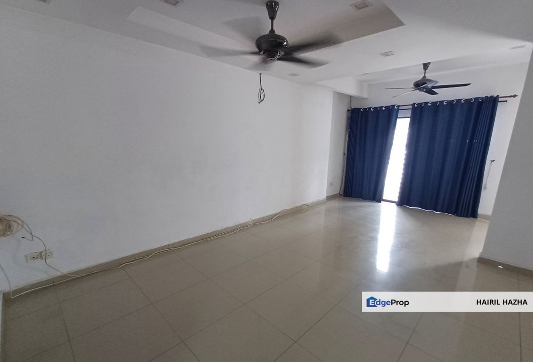 Rumah Teres 2 Tingkat, Seksyen 7 Shah Alam - baru cat macam rumah baru, Selangor, Shah Alam