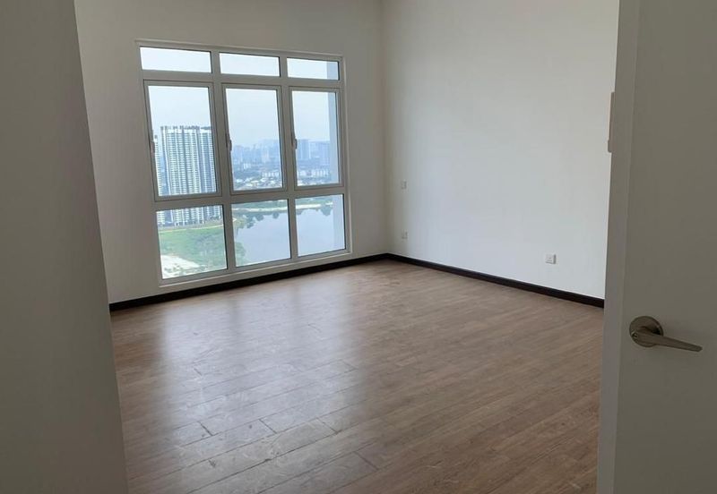 Clarita Tower @ Eco Sky