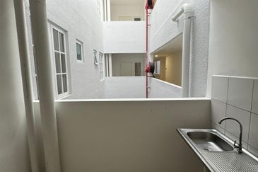 Tuan 2egacy (Tuan Residency 2)