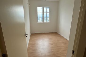 Tuan 2egacy (Tuan Residency 2)