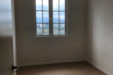 Tuan 2egacy (Tuan Residency 2)