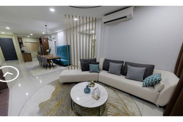 Padang Residence Kota Semarak