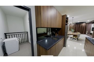 Padang Residence Kota Semarak