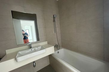 Bangsar Hill Park (Phase 1 : Verdura)