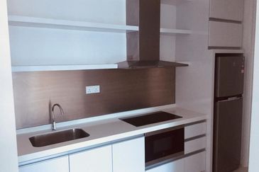 Aurora Tower @ Eco Sky