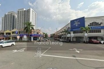 Pusat Perdagangan Seri Kembangan