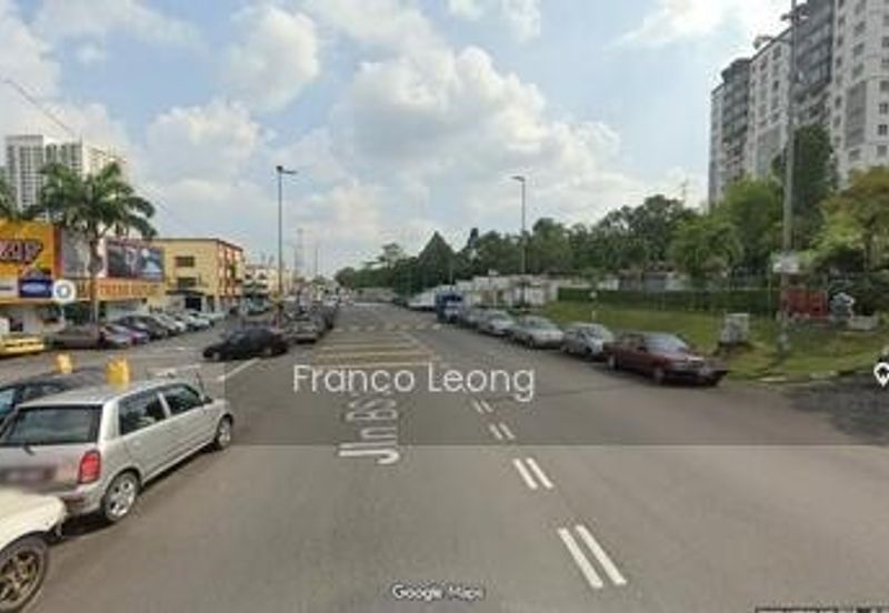 Pusat Perdagangan Seri Kembangan