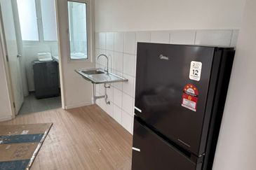 Tuan 2egacy (Tuan Residency 2)