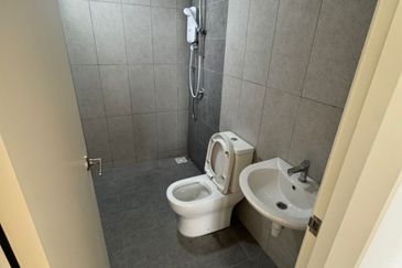 Tuan 2egacy (Tuan Residency 2)