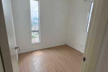 Tuan 2egacy (Tuan Residency 2)