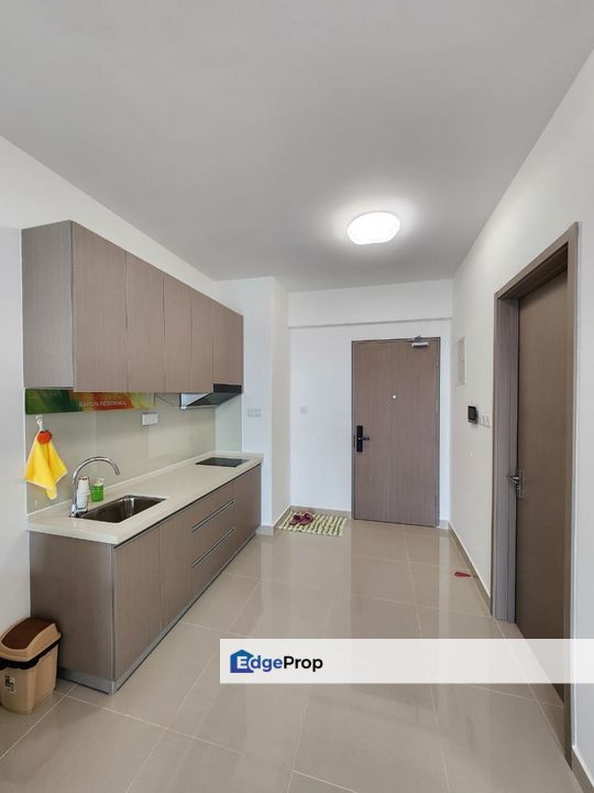 Corner Unit, Fully Furnish, Few Mins to MRT, KTM, Lotus & New 168 Mall, Kuala Lumpur, Kepong