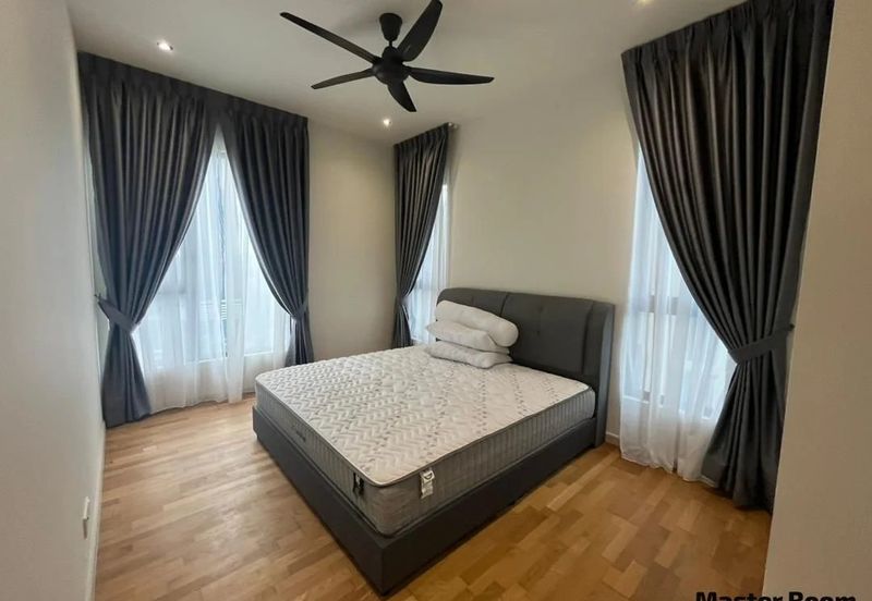 Residensi Solaris Parq