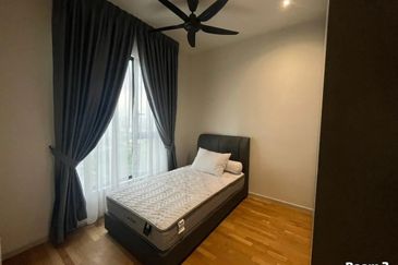 Residensi Solaris Parq