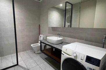 Residensi Solaris Parq