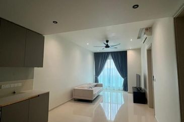 Residensi Solaris Parq