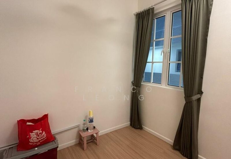 Residensi Legasi @ Tuan 2egacy