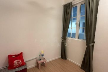 Tuan 2egacy (Tuan Residency 2)