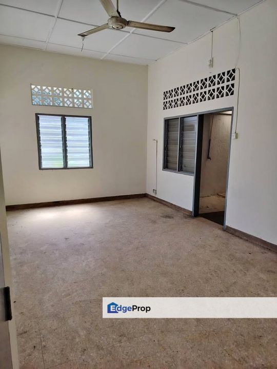 Taman Kepong (Kepong Garden) Single Storey House for Rent, Kuala Lumpur, Kepong