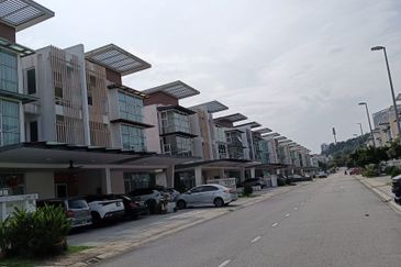 Jacaranda Garden Residence