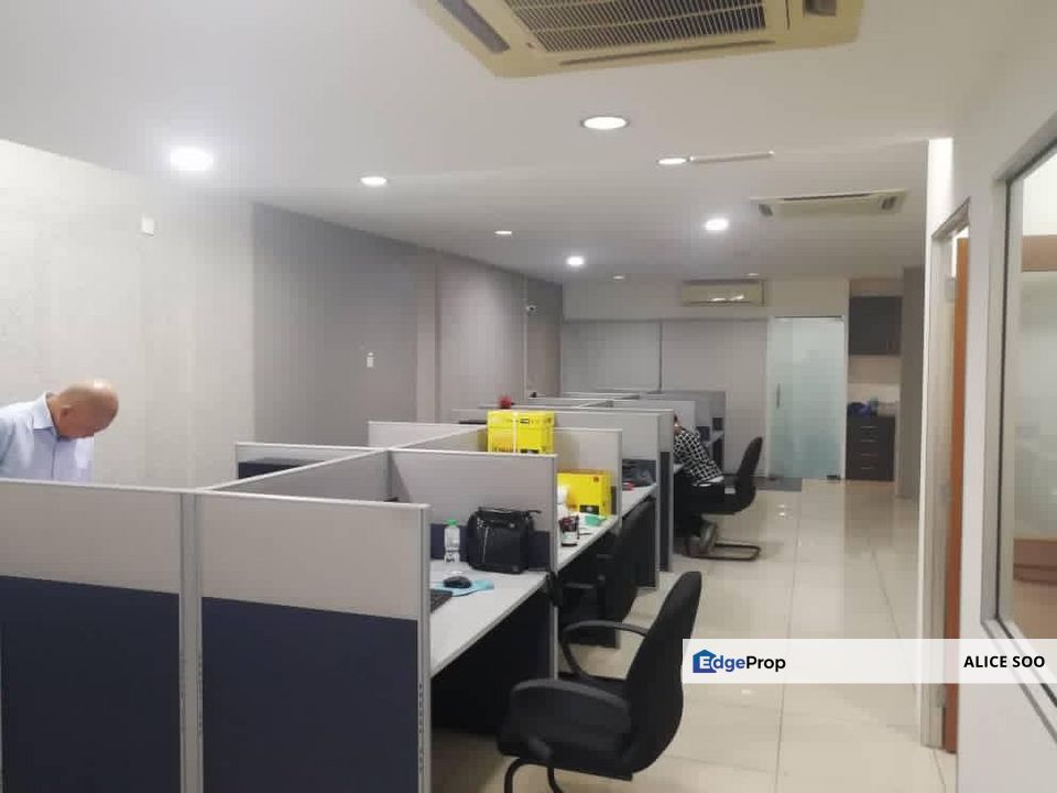 Ioi Boulevard urgent sale, Selangor, Puchong