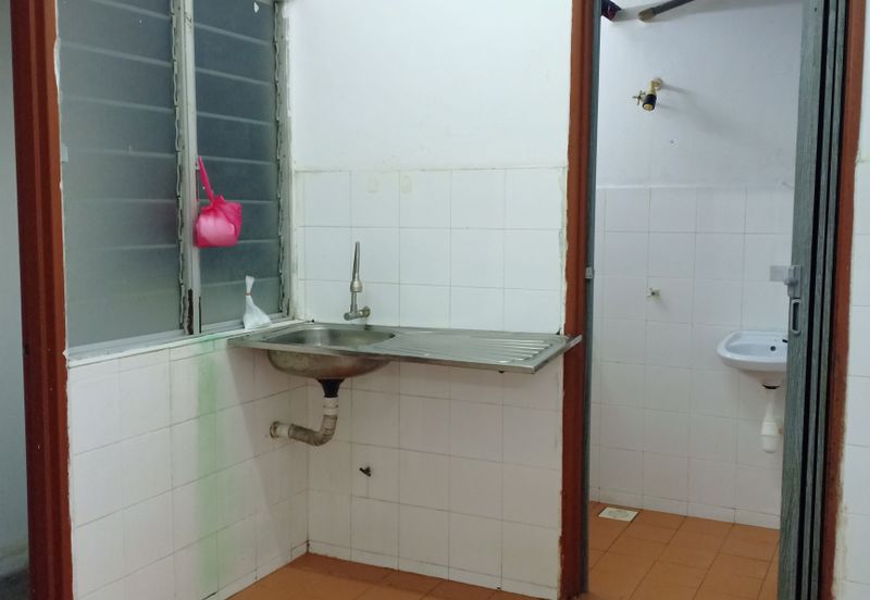 Ruvena Villa, Taman Putra Perdana