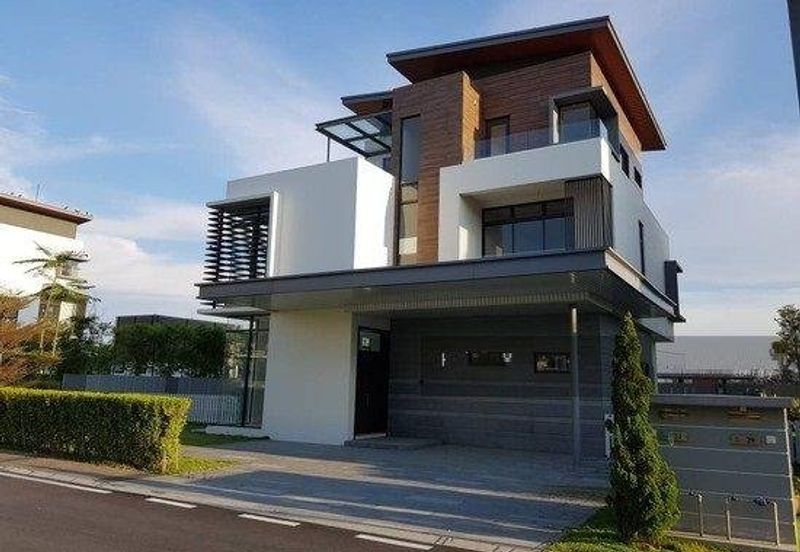 Long Branch Residences