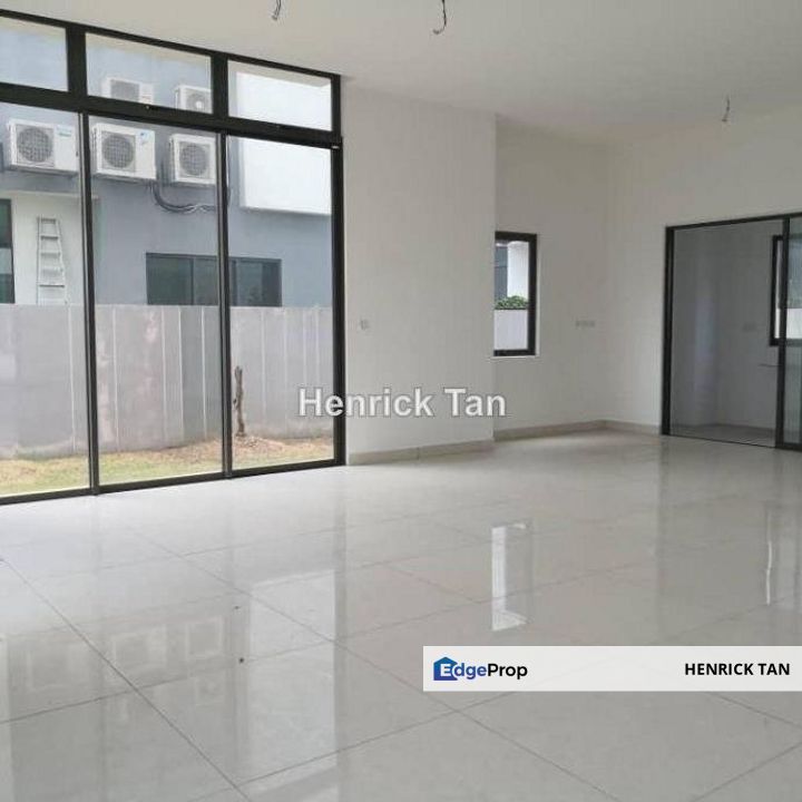 Long Branch Bungalow, With Club House, Low Density, Selangor, Kota Kemuning