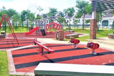 Scarlet @ Bandar Rimbayu