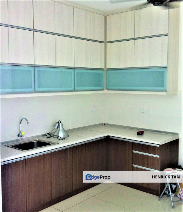 Zeva @ Equine South, Partly Furnished, RENOVATED House, 2Car Parks, Selangor, Seri Kembangan