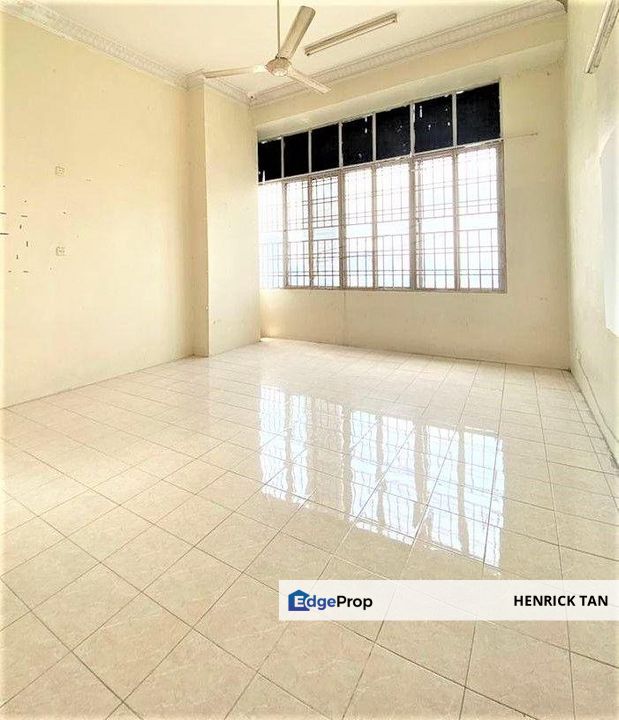 Pangsapuri Seri Setia, PentHouse, 6 bedroom, 2002sqft, Selangor, Petaling Jaya